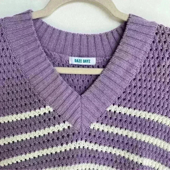 NEW Daze Dayz Eva Knit Vest Purple White Short Sleeve Size S - Picture 7 of 10